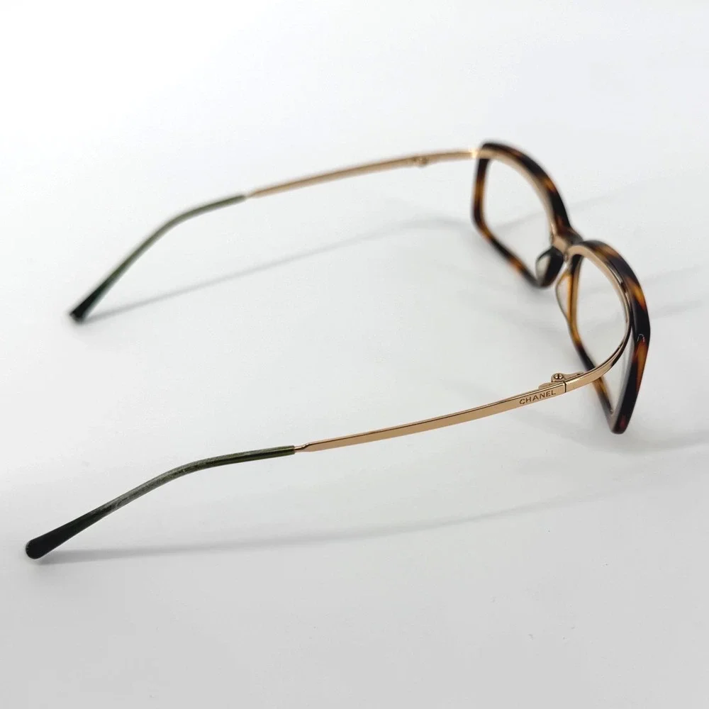 Chanel Vintage 3077 Eyeglasses Dark Havana Tortoise Gold Frames 53-16-120 Italy